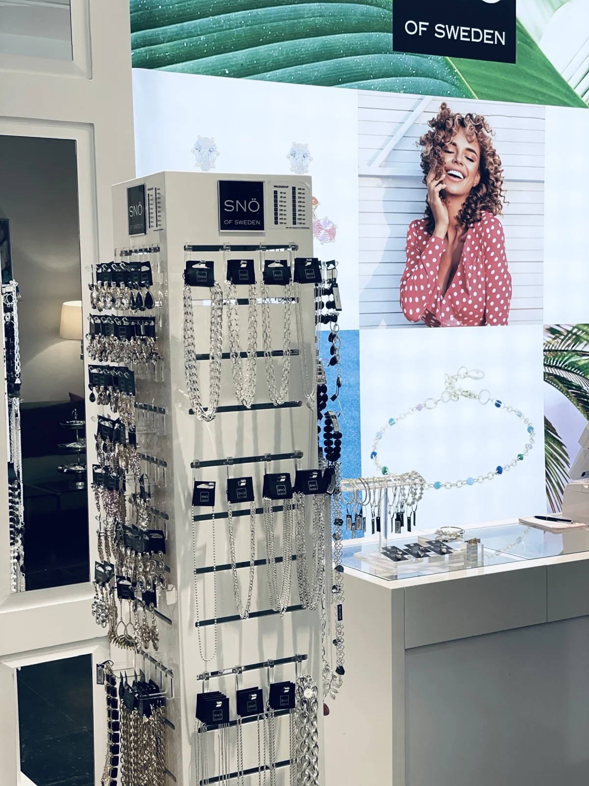En hel butik i ett unikt produktställ